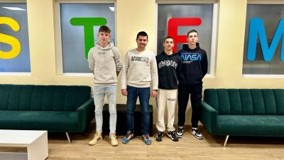 В ПГ "Ген Владимир Заимов" се проведе състезание по приложна електроника 1