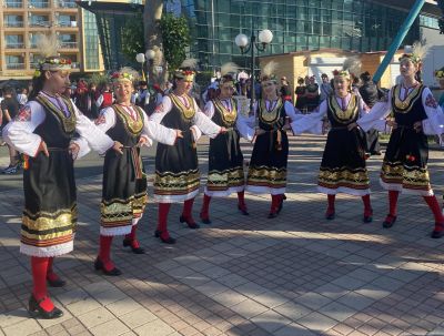 Отлично представяне на танцовата формация към ПГ "Ген. Вл. Заимов", гр. Сопот на фестивала "Танцуваме заедно" - "Хоро край Поморийския бряг"  1