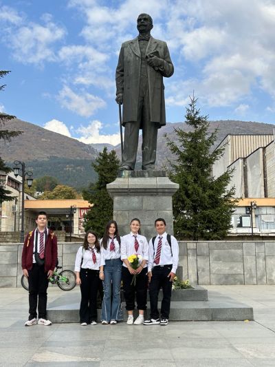 ПГ „Ген. Владимир Заимов" отбелязва Деня на народните будители 16